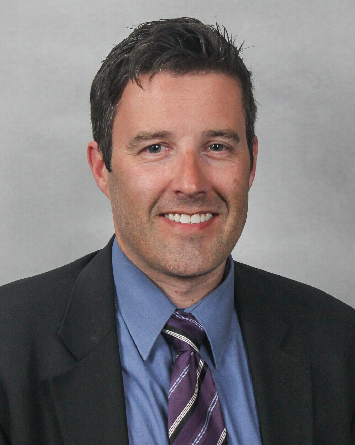 Portrait of Brian Velker, CRNA